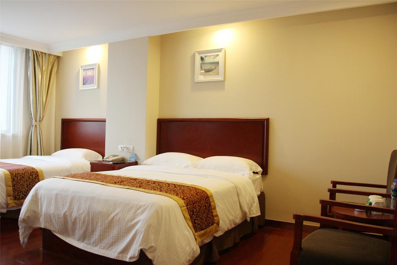 Greentree Alliance Sanya Jiyang District Yalongwan Road Hotel Exterior foto